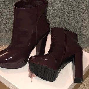 Jessica Simpson ankle boots